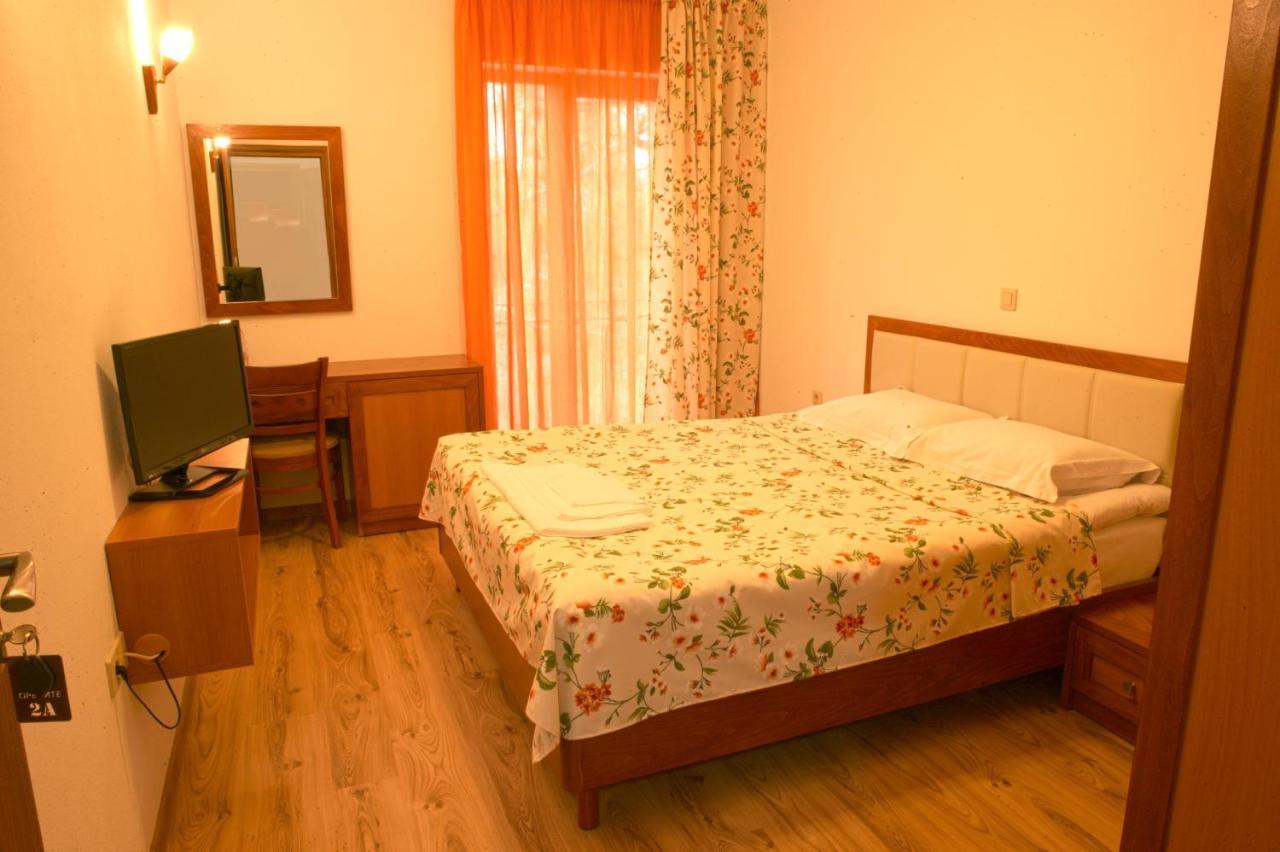Hotel Orehite-G دوبريتش المظهر الخارجي الصورة